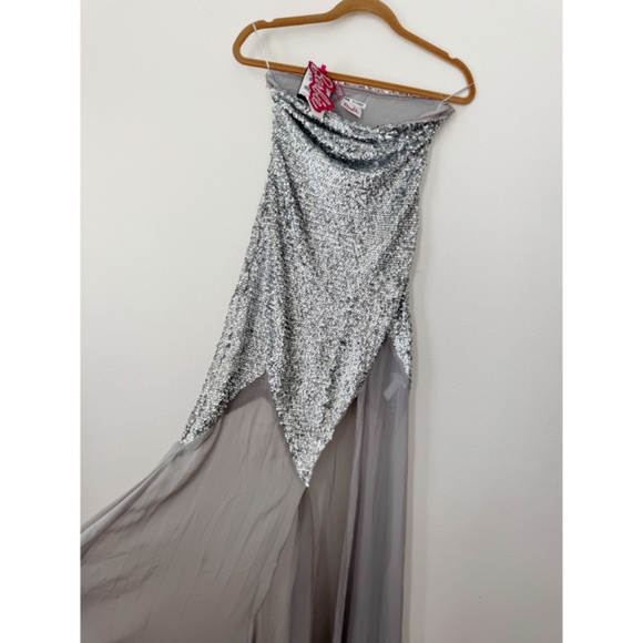 NWT Zara x Barbie limited edition strapless maxi dress chiffon sequin Silver - Picture 9 of 12